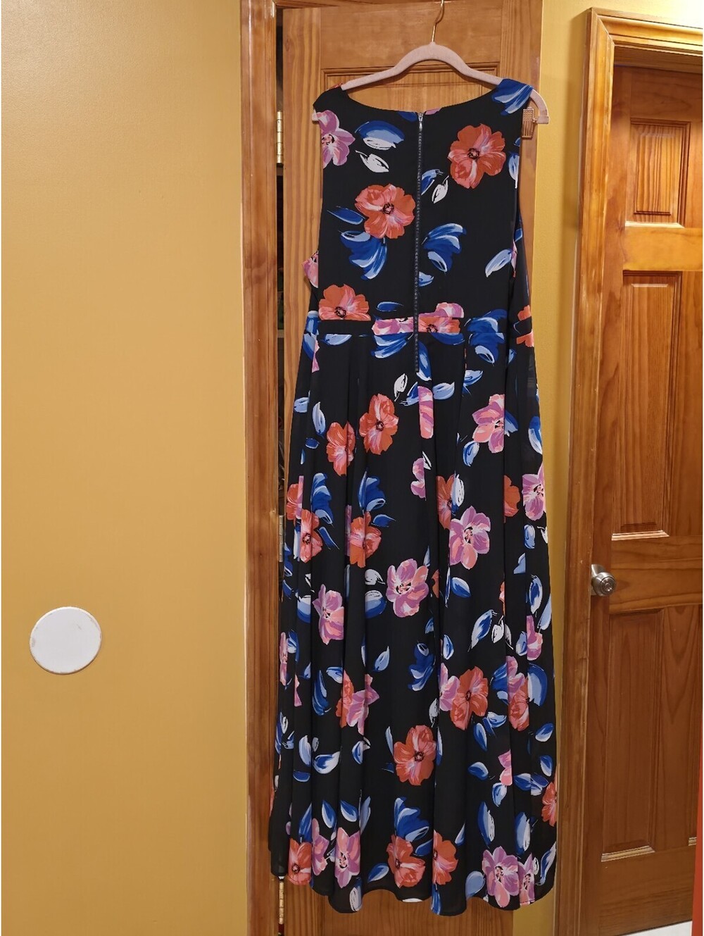Torrid Dress Women's 22 Black Blue Pink Floral Maxi Sleeveless Georgette Flowy